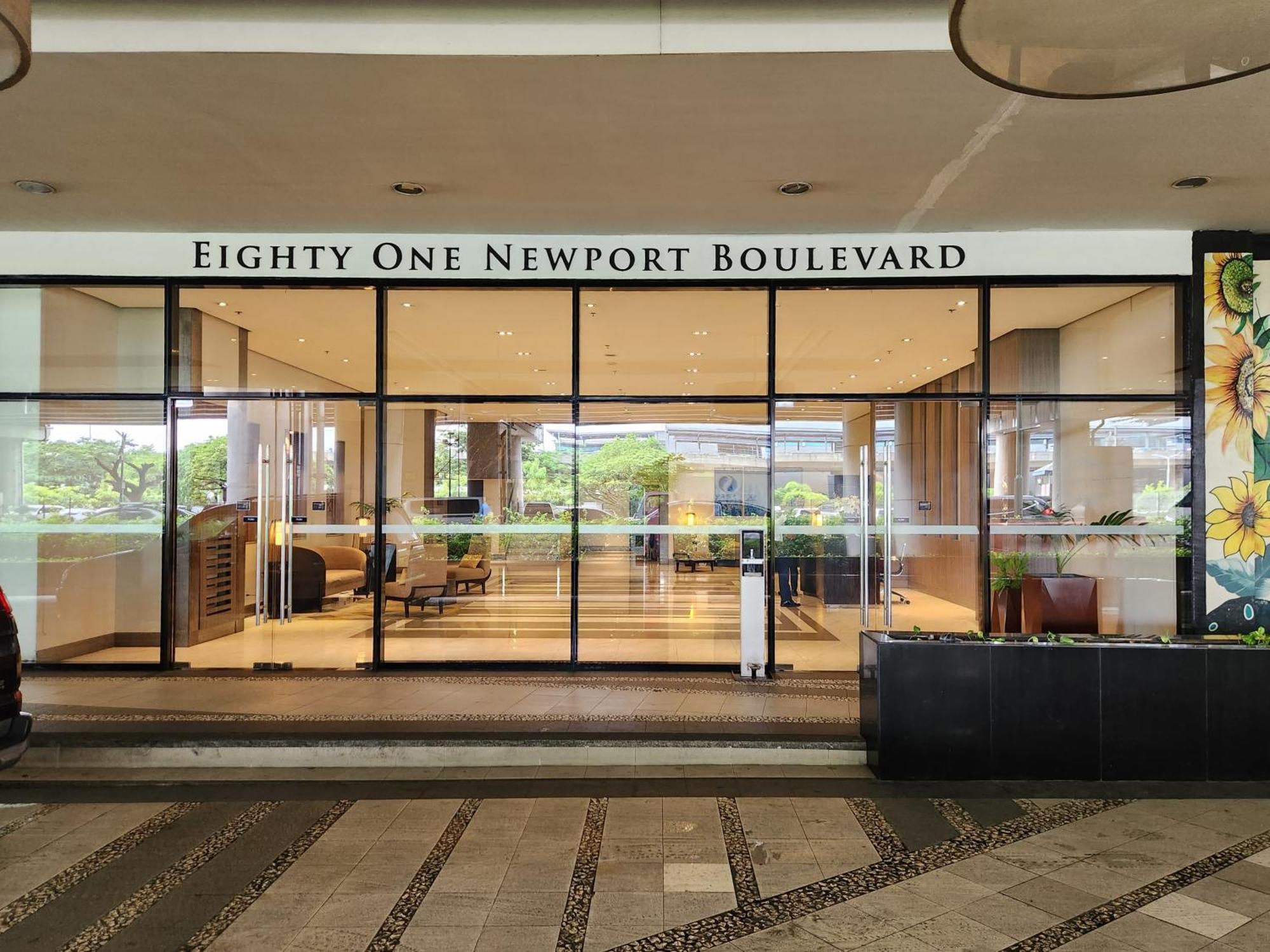 Aparthotel 81 Newport C5 10I Balcony & Pool Across Naia T3 Pasay Zewnętrze zdjęcie